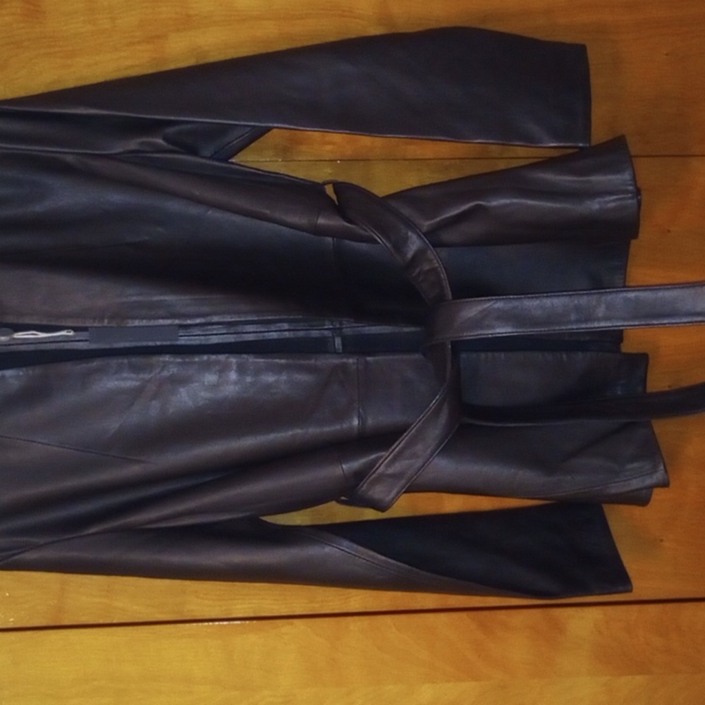 Leather jacket - Picture 6 of 7